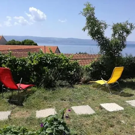 Apartment Apartman Leona *