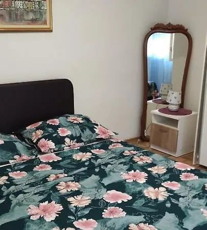 Appartement Apartman Leona